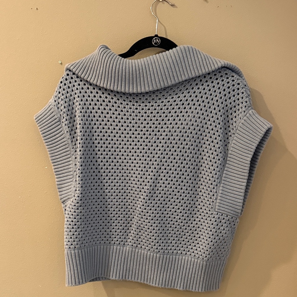 Varley Light Blue Knit Zip V-Neck Sweater Vest - Picture 4 of 4